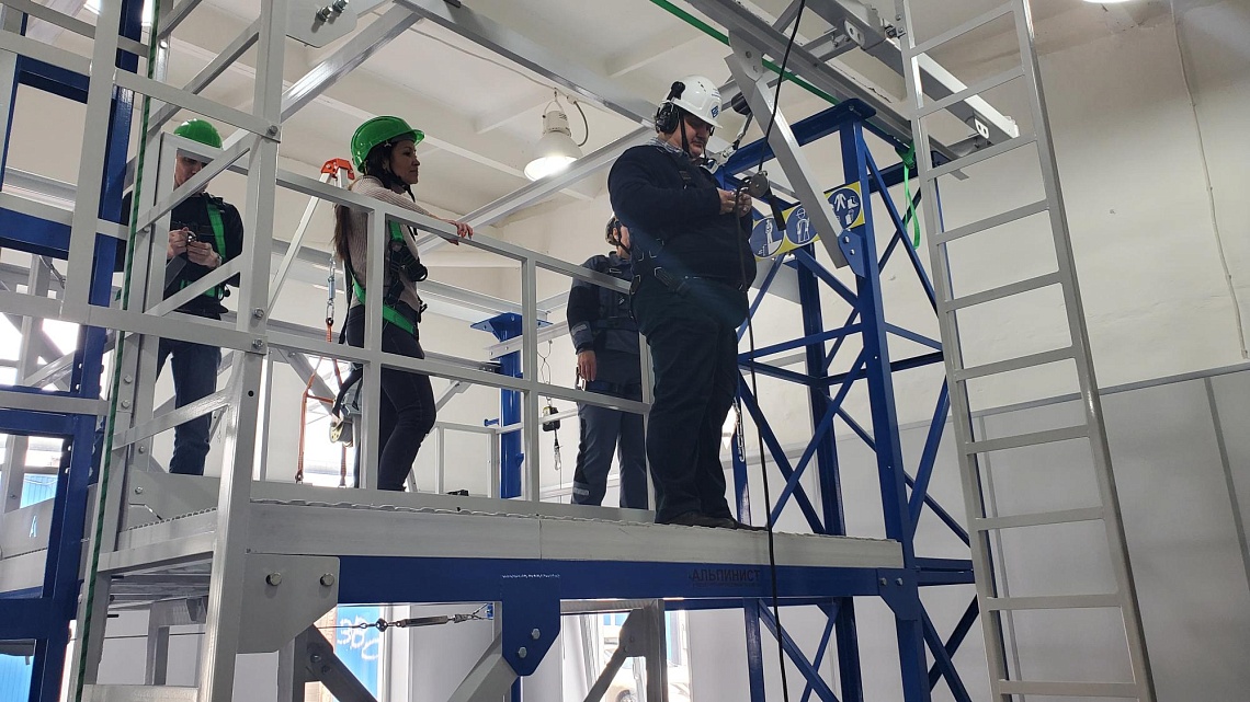 г. Пермь. Группа компаний «Восток-Сервис» для практических занятий установили УТП "АЛЬПИНИСТ" 1-3 г. Пермь. Группа компаний «Восток-Сервис» для практических занятий установили УТП "АЛЬПИНИСТ" 1-3